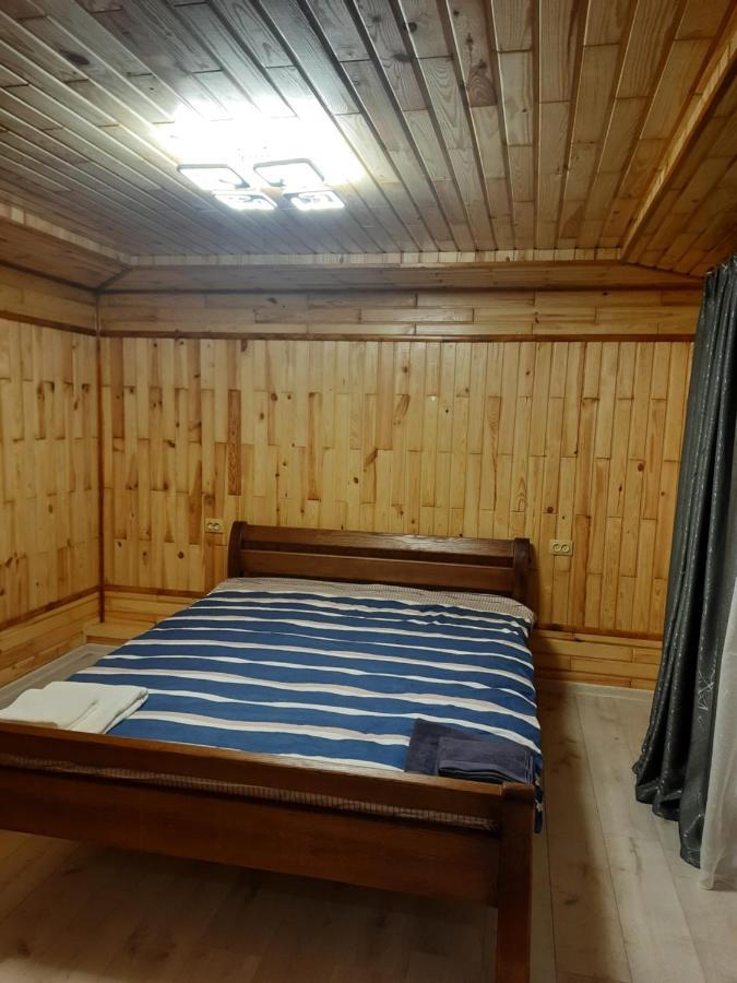 Villa Дух Лісу Jaremče Esterno foto
